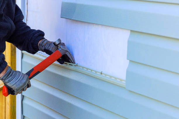 Reliable Siding Repair contractor in Bedford, VA by Creative Siding